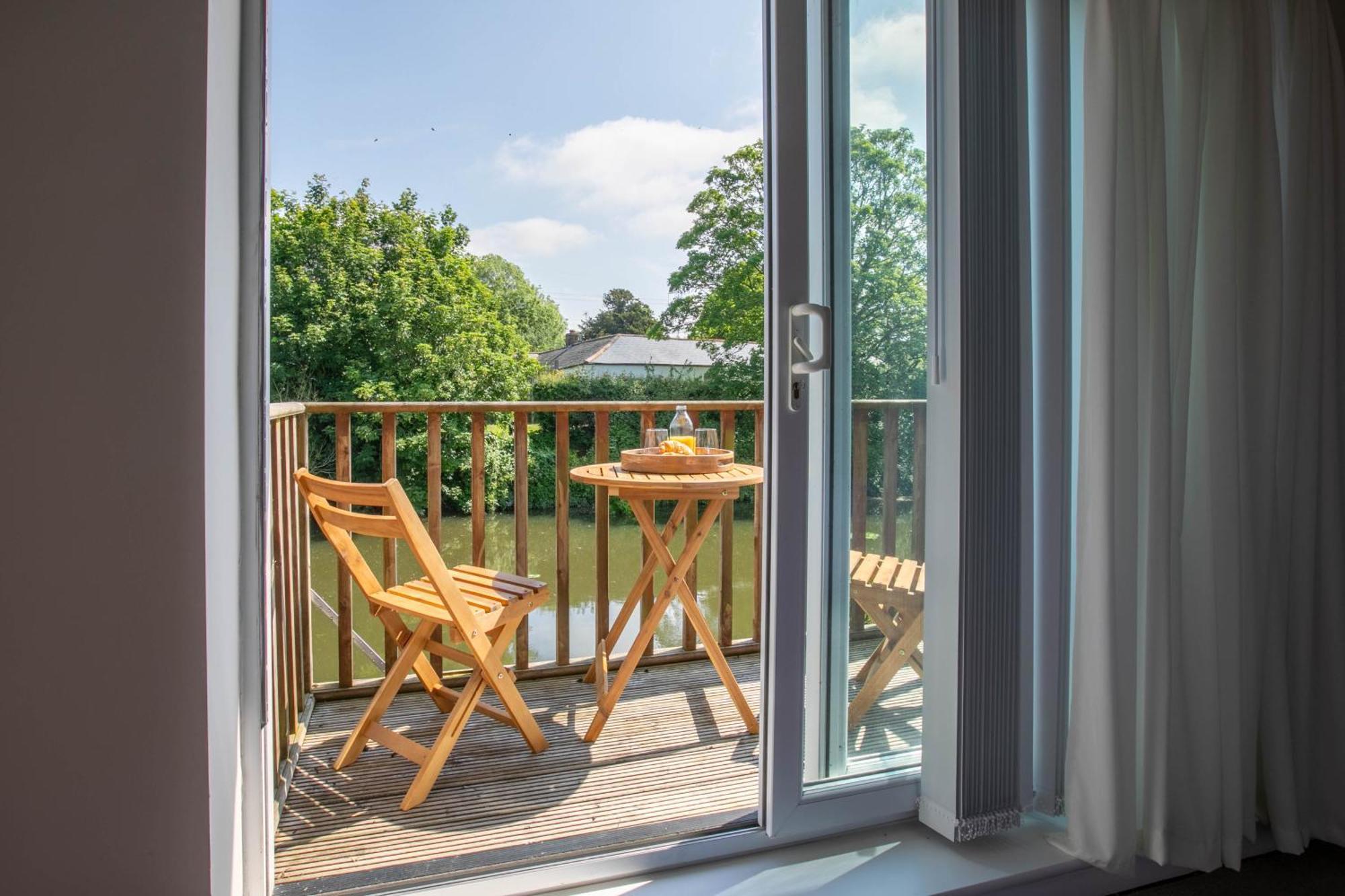 Riverside Escape Iden Rye Vila Exterior foto